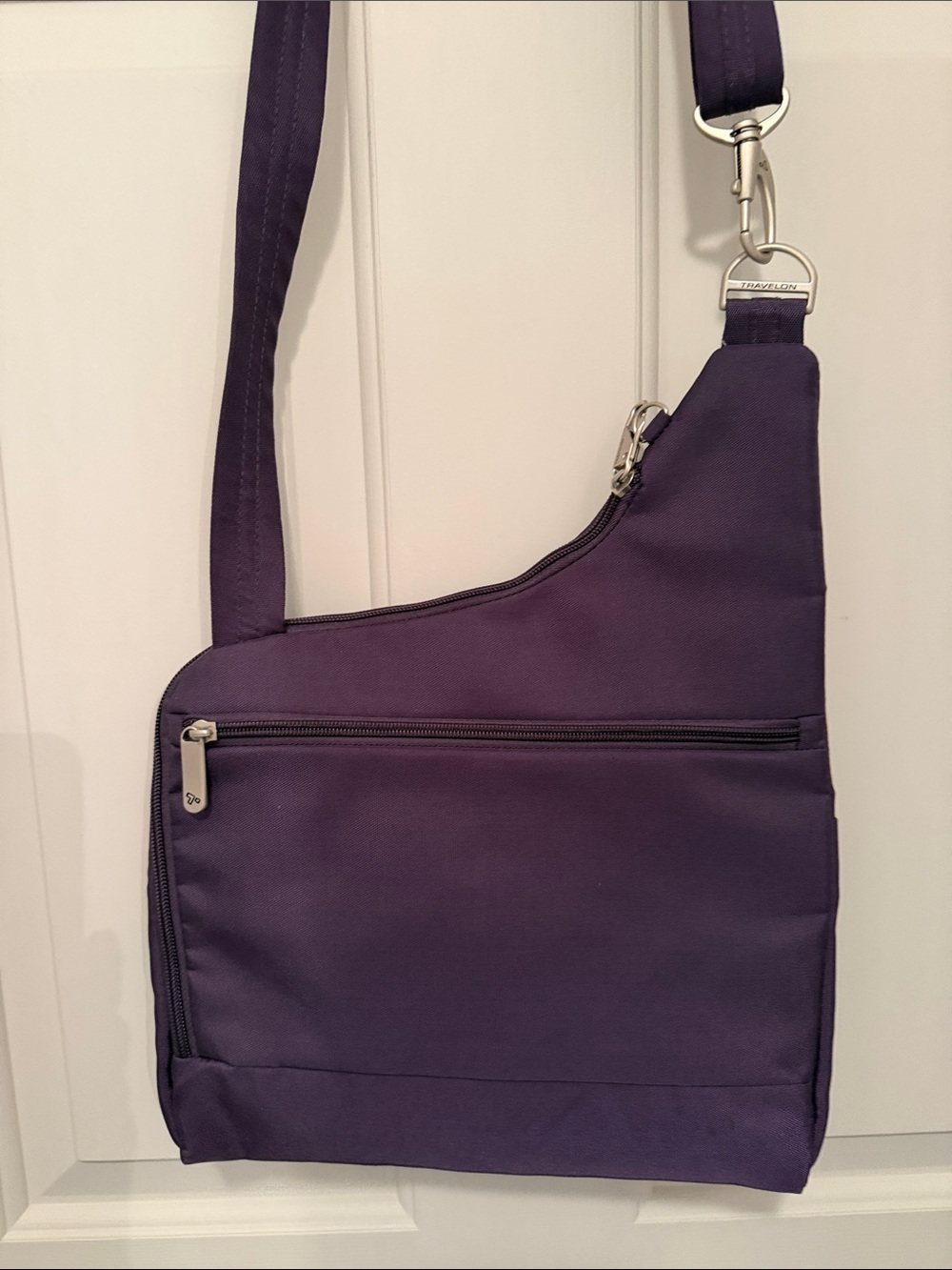 Travelon Purple Crossbody Shoulder Bag - Women's Everyday Travel Tote - Picture 3 of 5